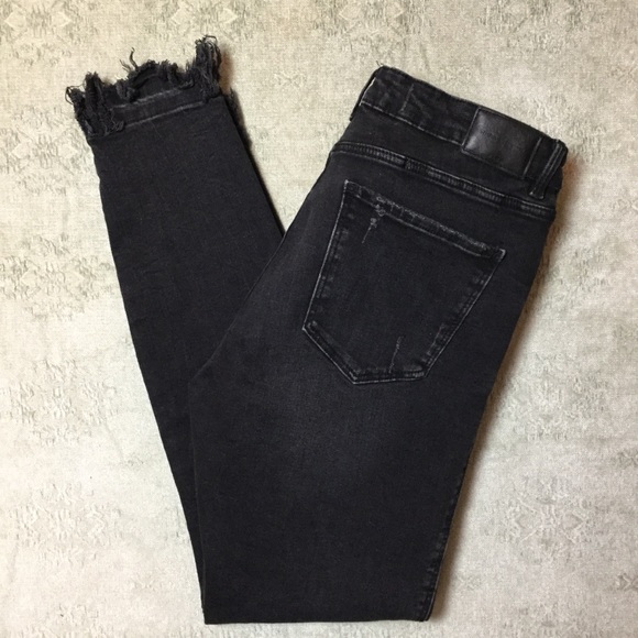 Zara Trafaluc Distressed Skinny Jeans Size 10